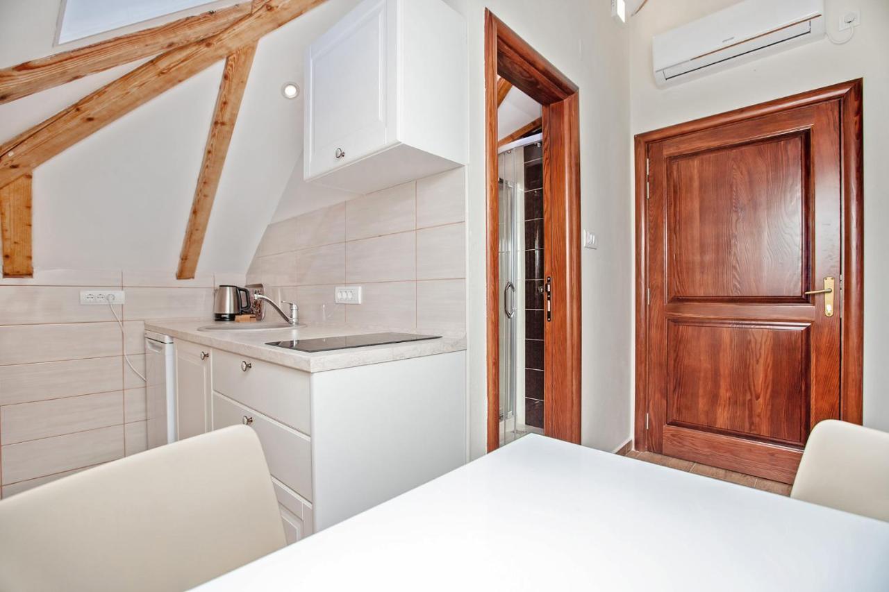 Apartments Isja Tivat Dış mekan fotoğraf