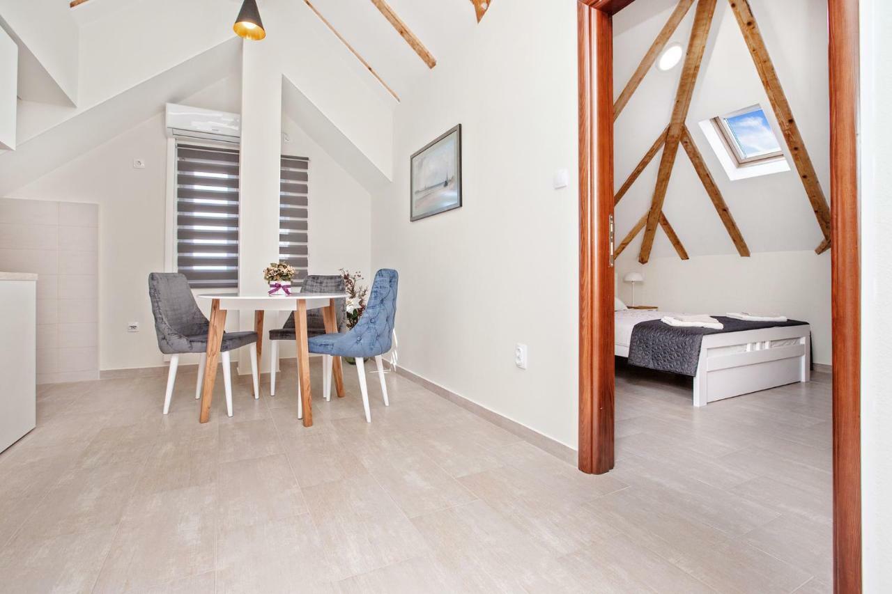Apartments Isja Tivat Dış mekan fotoğraf