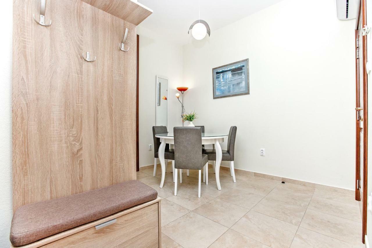 Apartments Isja Tivat Dış mekan fotoğraf