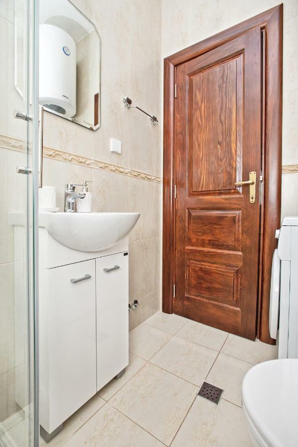 Apartments Isja Tivat Dış mekan fotoğraf